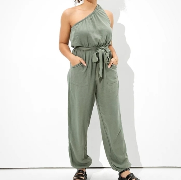 American Eagle Outfitters Pants - American Eagle XS Green Romer